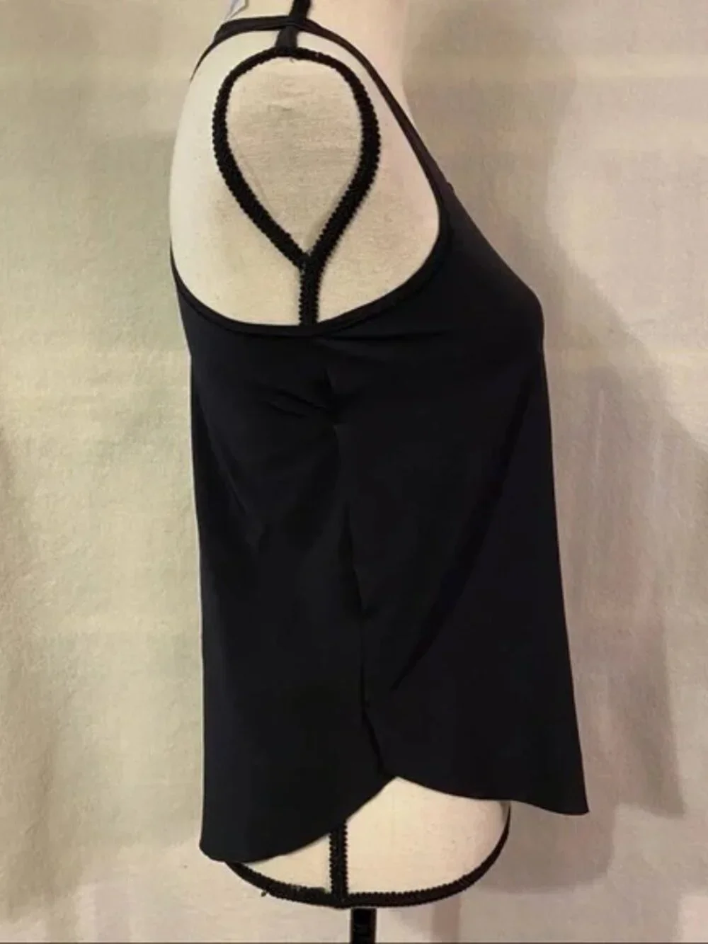 Ivivva black racerback v-neck laser cut Set Motion tank top